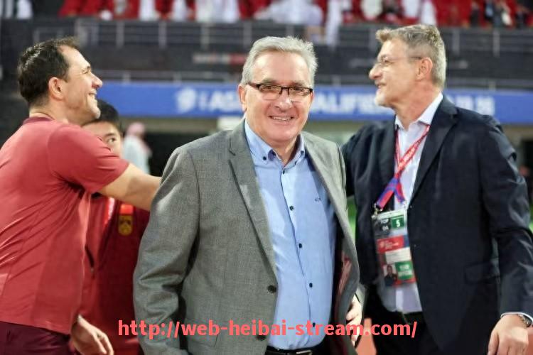黑白体育直播-2024年NBA新秀中哪位球员在三分线外展现超龄发挥